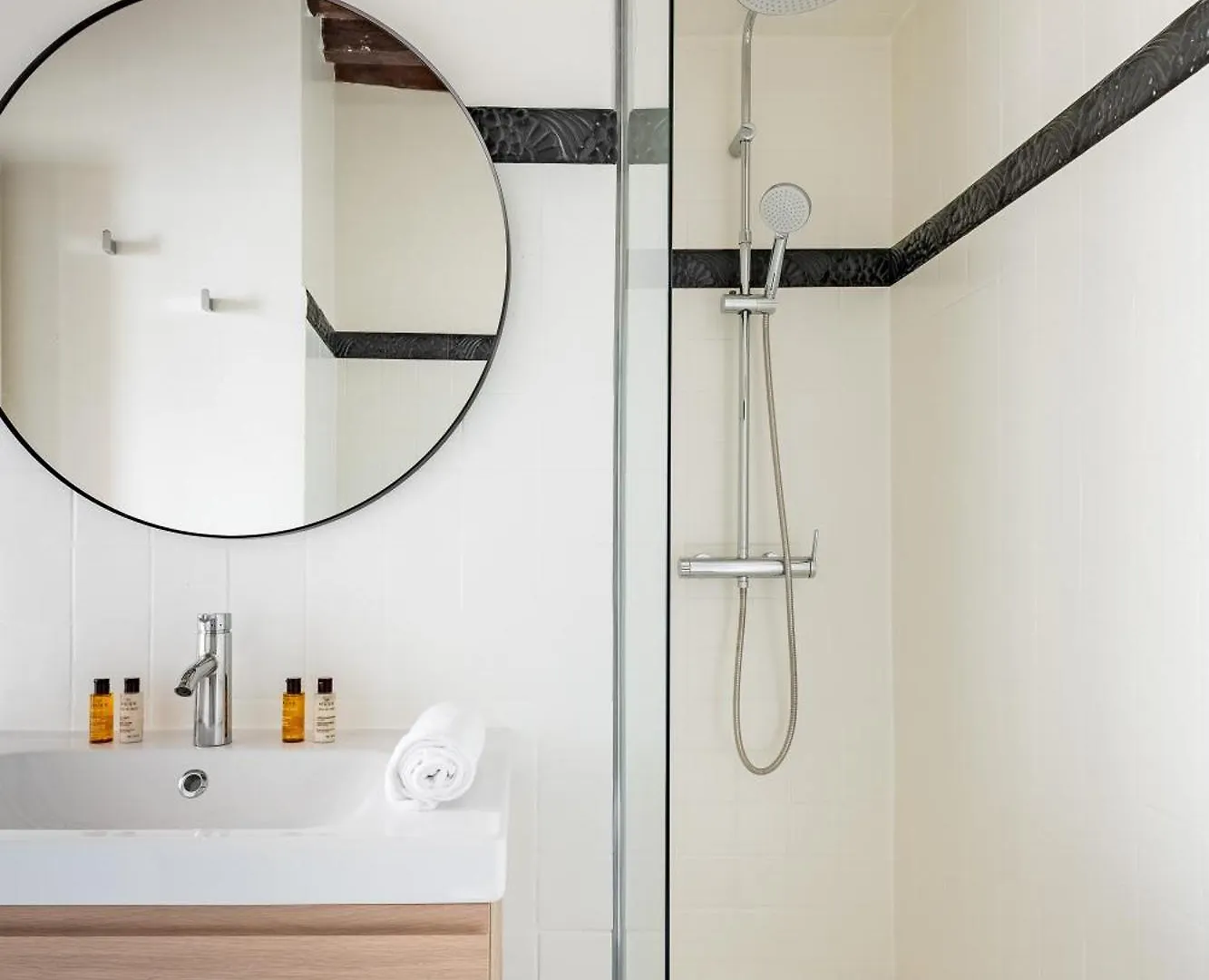 Veeve - Rivoli Rustique Apartment *