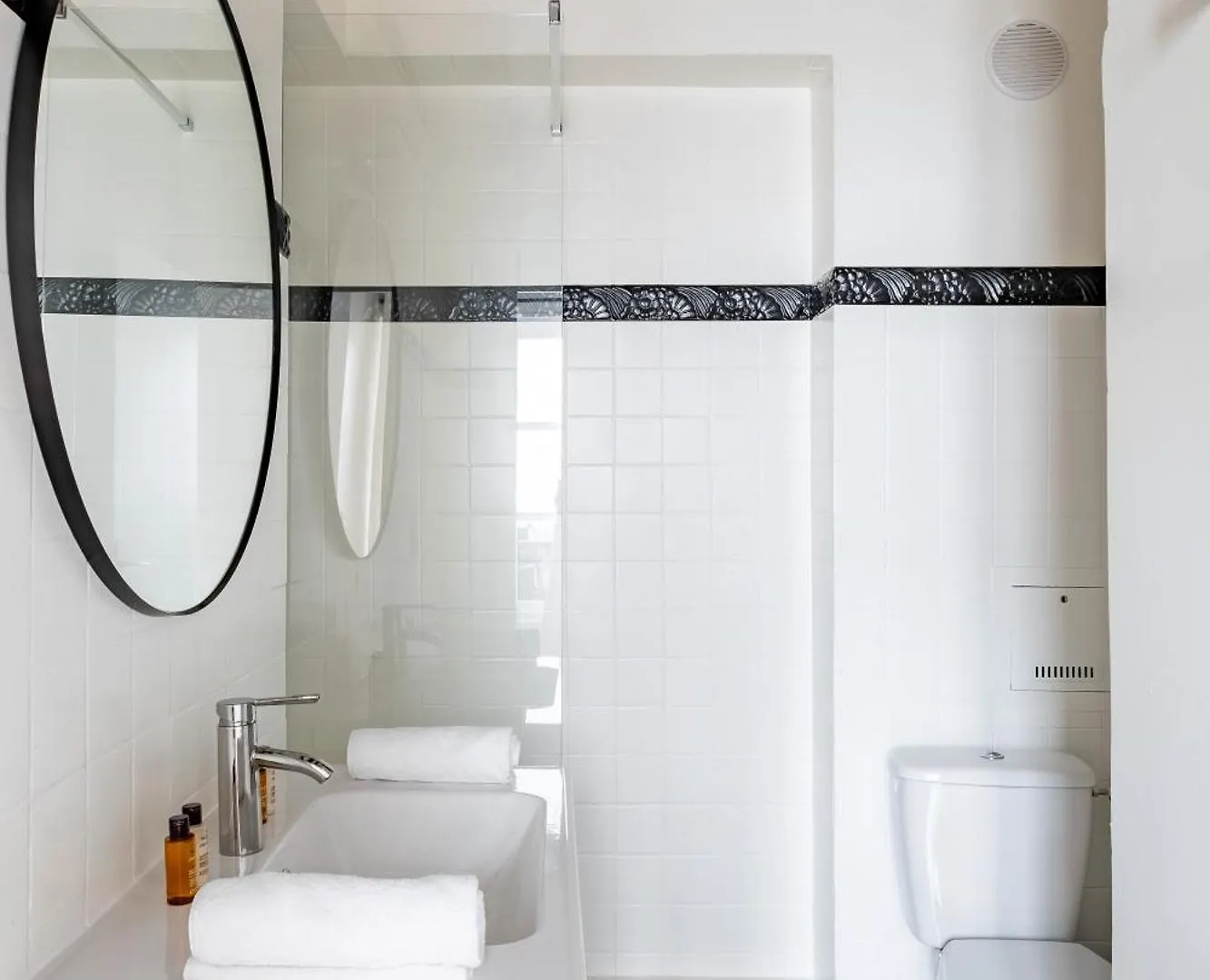 Veeve - Rivoli Rustique Apartment Paris